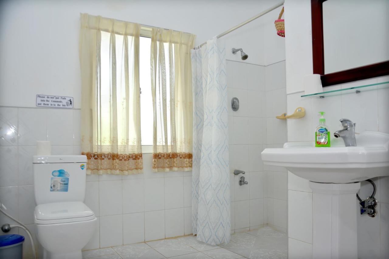 Yolanda Villa Negombo Extérieur photo